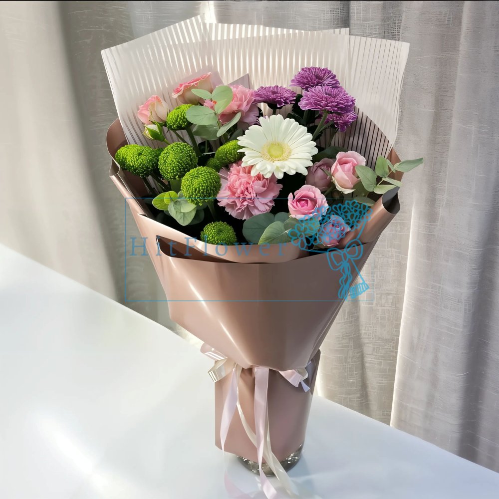 Букет цветов из: Розы, Герберы, Хризантемы и Гвоздики